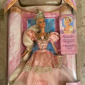 *Princess👸Rapunzel Barbie - Limited Edition